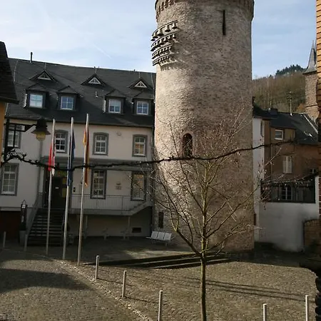 Ferienwohnung Mit Moselblick * Enkirch